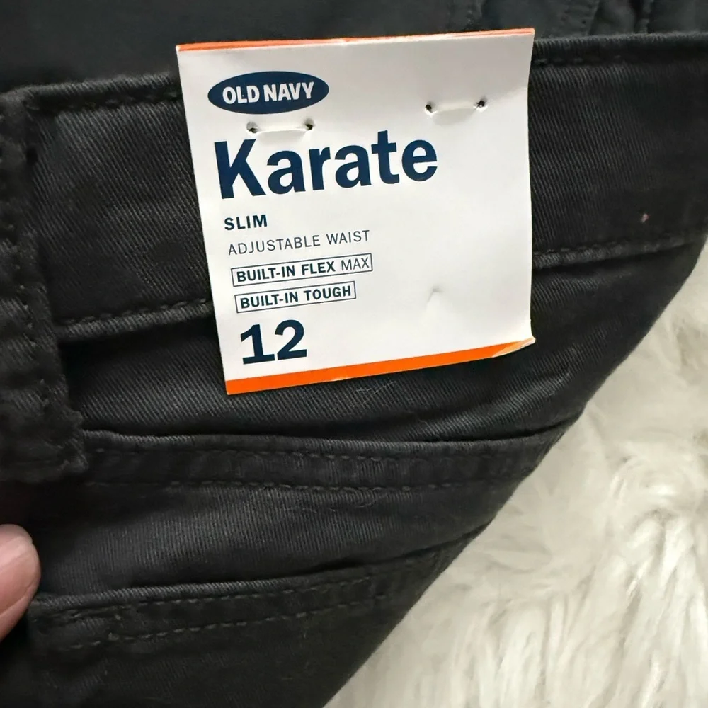 Old Navy charcoal karate slim pants
